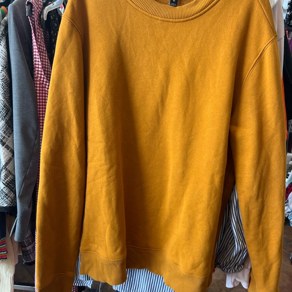 Banana Republic Golden Sweatshirt unisex